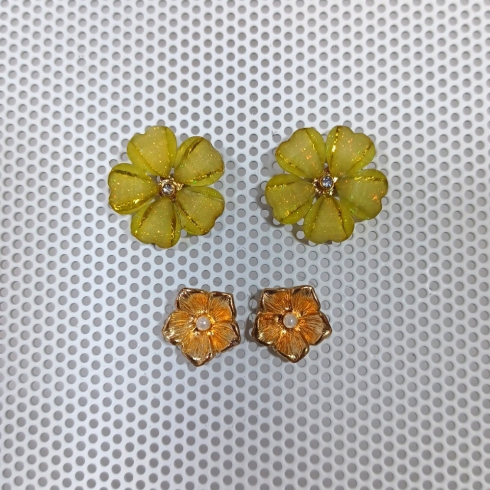3 for $15 - Two Gold Tone Floral Post Earrings